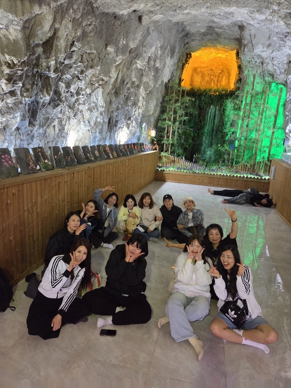 KakaoTalk_20250419_152952779_01.jpg