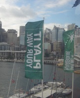 달링하버를 지나며