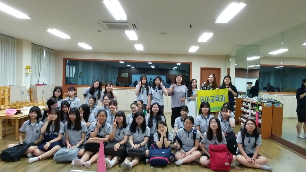 중앙여고 1학년 진로체험 학습.jpg
